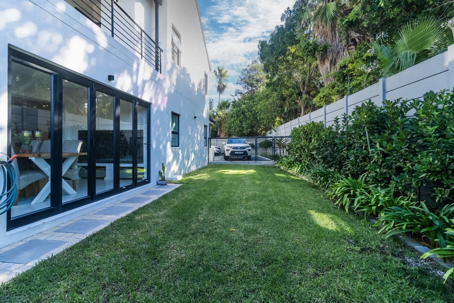 4 Bedroom Property for Sale in Tara Western Cape